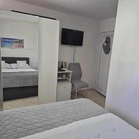 Apartment Near The Center