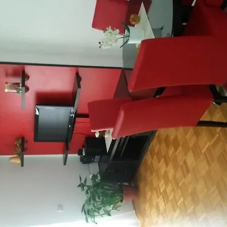 Apartment Near The Center *